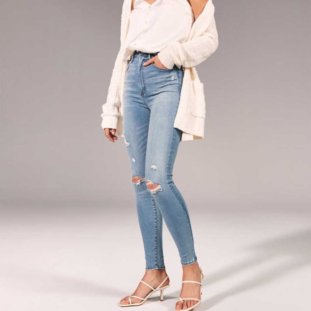 A & F Ultra High Rise Super Skinny Jeans